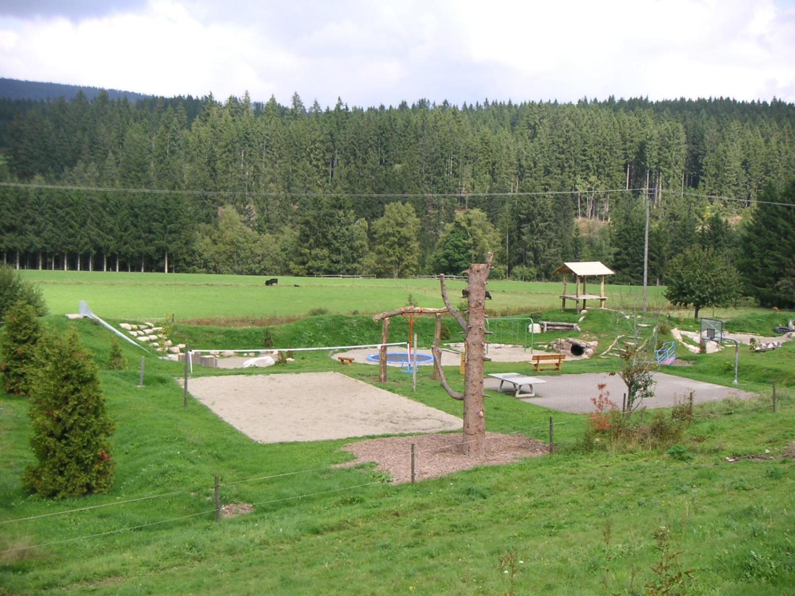 Brauereigasthof Rogg Lenzkirch Kültér fotó